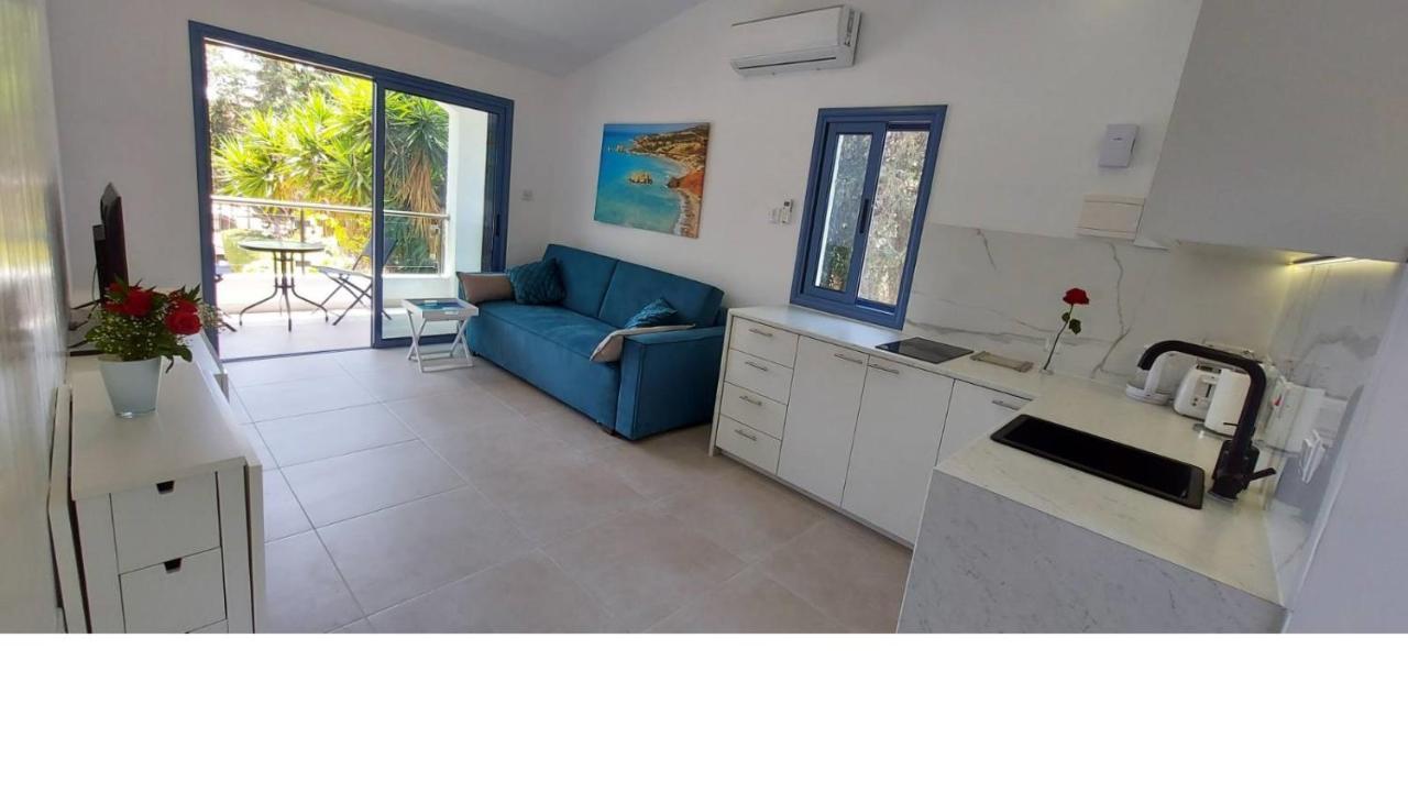 Apartament Cyprusmylove Pafos Zewnętrze zdjęcie